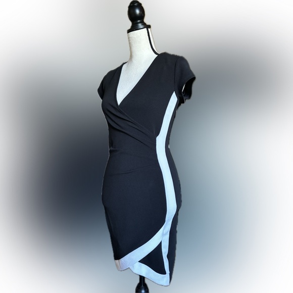 ALMOST FAMOUS SLIMMING MINI DRESS - Picture 3 of 8